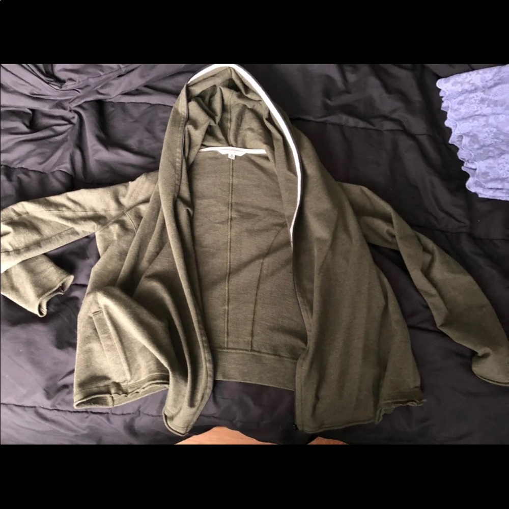 CAbi zip up loose fit jacket